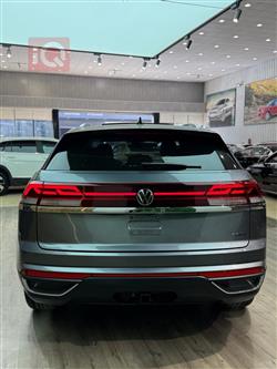 فولكسفاغن أطلس كروس سبورت